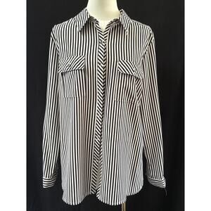 Women’s Notations Black & White Striped Button up Sz L